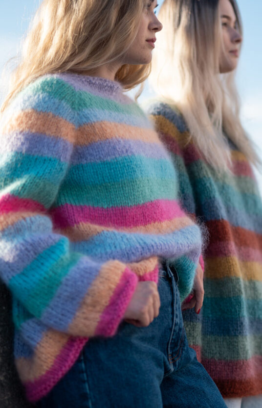 strikkegenser ensfarget fluffy mohair strikk mila