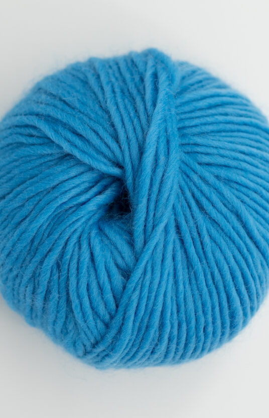 garn blå hip wool