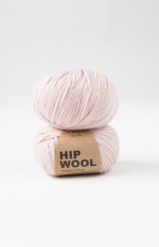 Dusty pink yarn