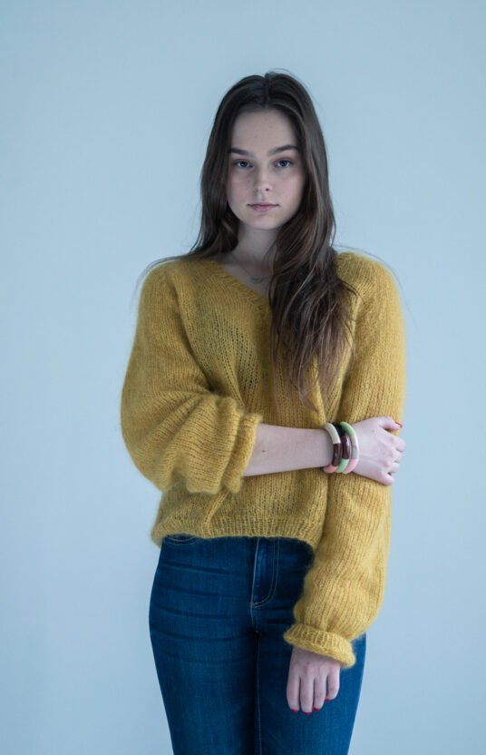 v-neck sweater knitting pattern