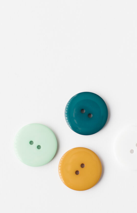 plastic buttons
