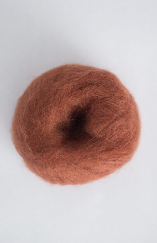 Mohair yarn chestnut