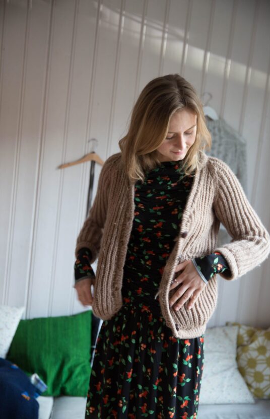 womens knitted jacket pattern