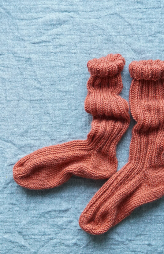 knitting pattern easy wool socks women