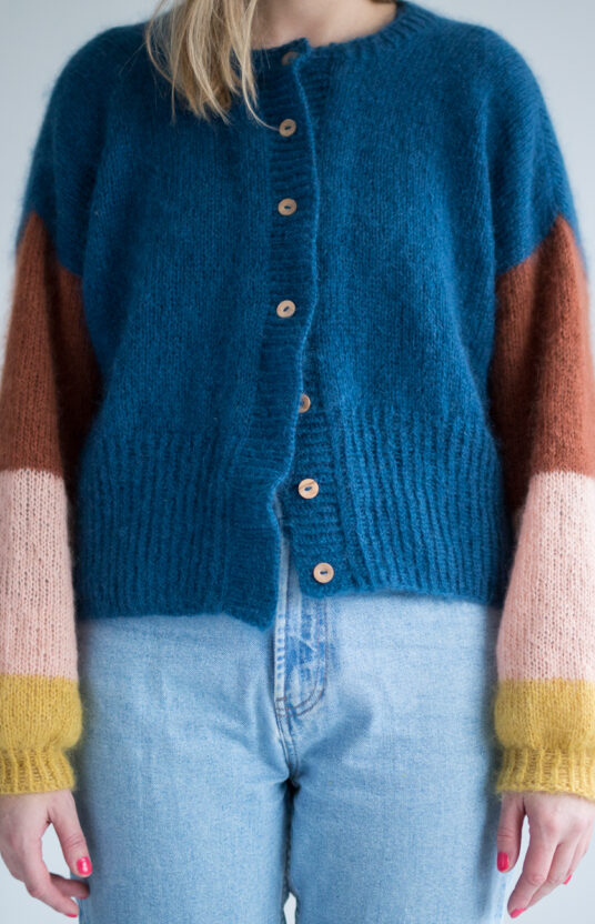 Knitted cardigan pattern women
