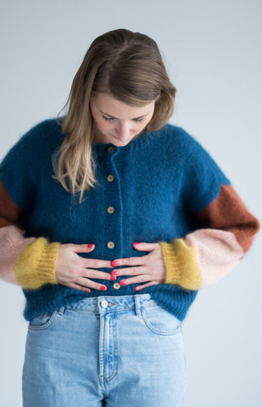 Knitted cardigan pattern women