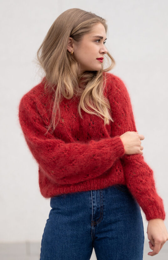 meody sweater