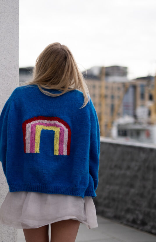 oppskrift strikkejakke dame