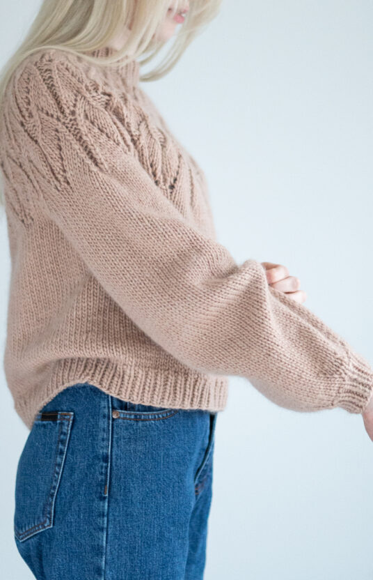 lace yoke pattern
