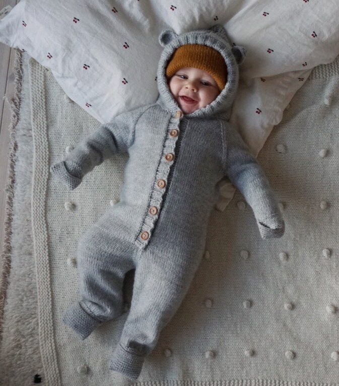 heldress baby strikk mønster