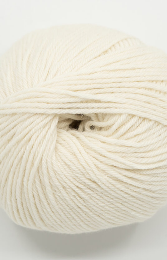 raw white merino yarn