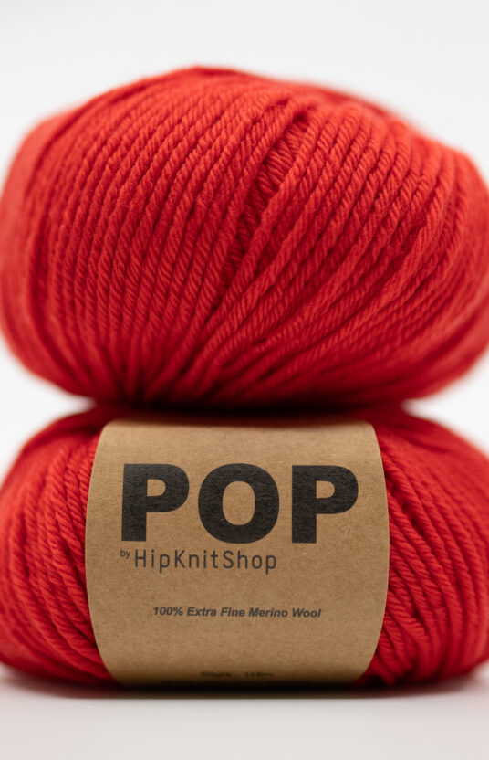 red christmas merino yarn webshop