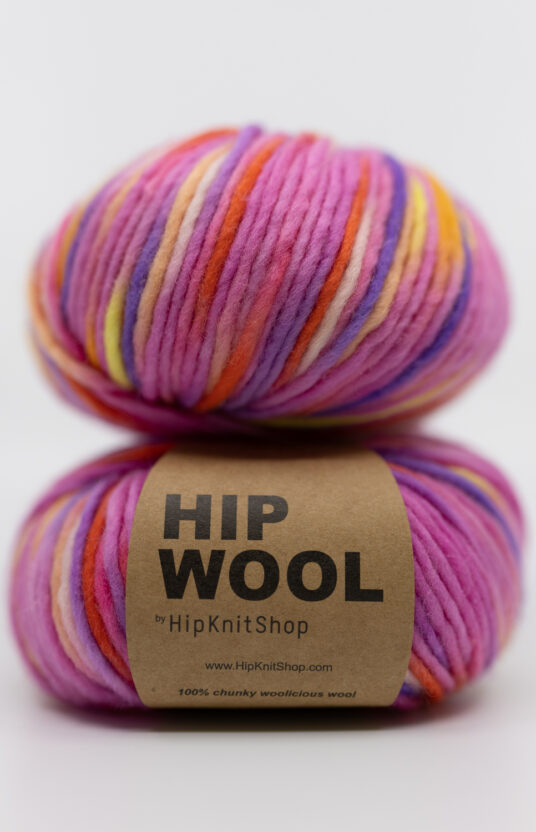 håndfarget garn fargerikt ullgarn knall rosa hip wool nettbutikk